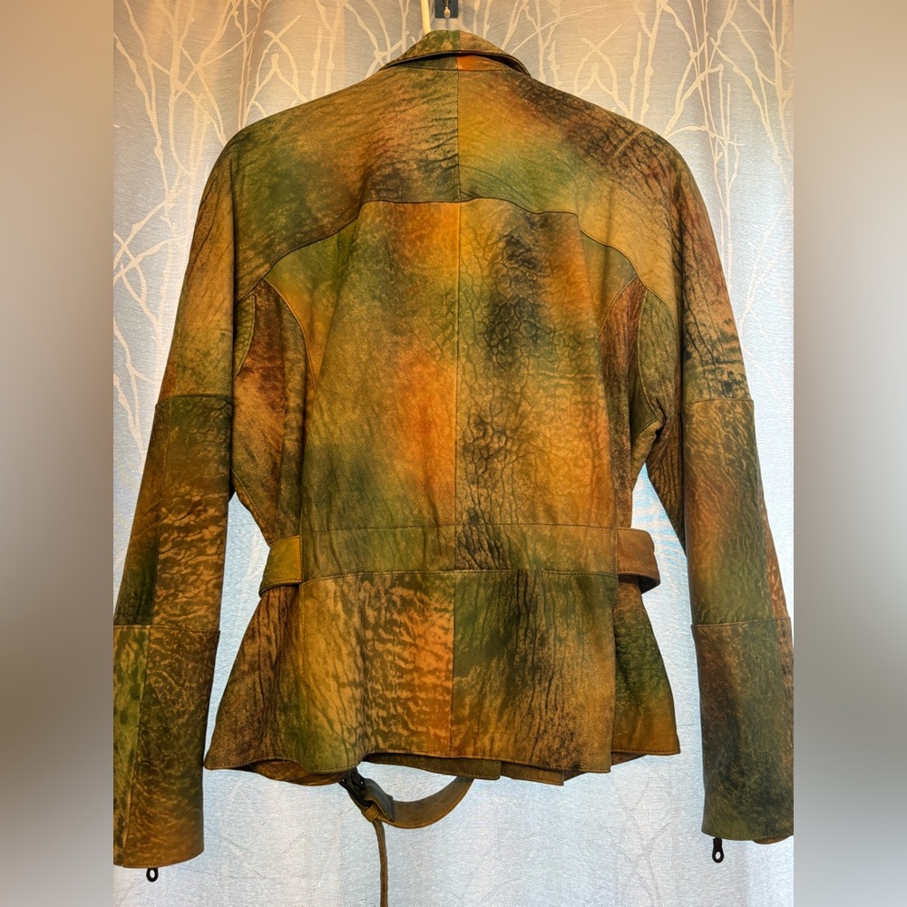 Stylish leather multicoloured Jacket with belt - Picture 4 of 6